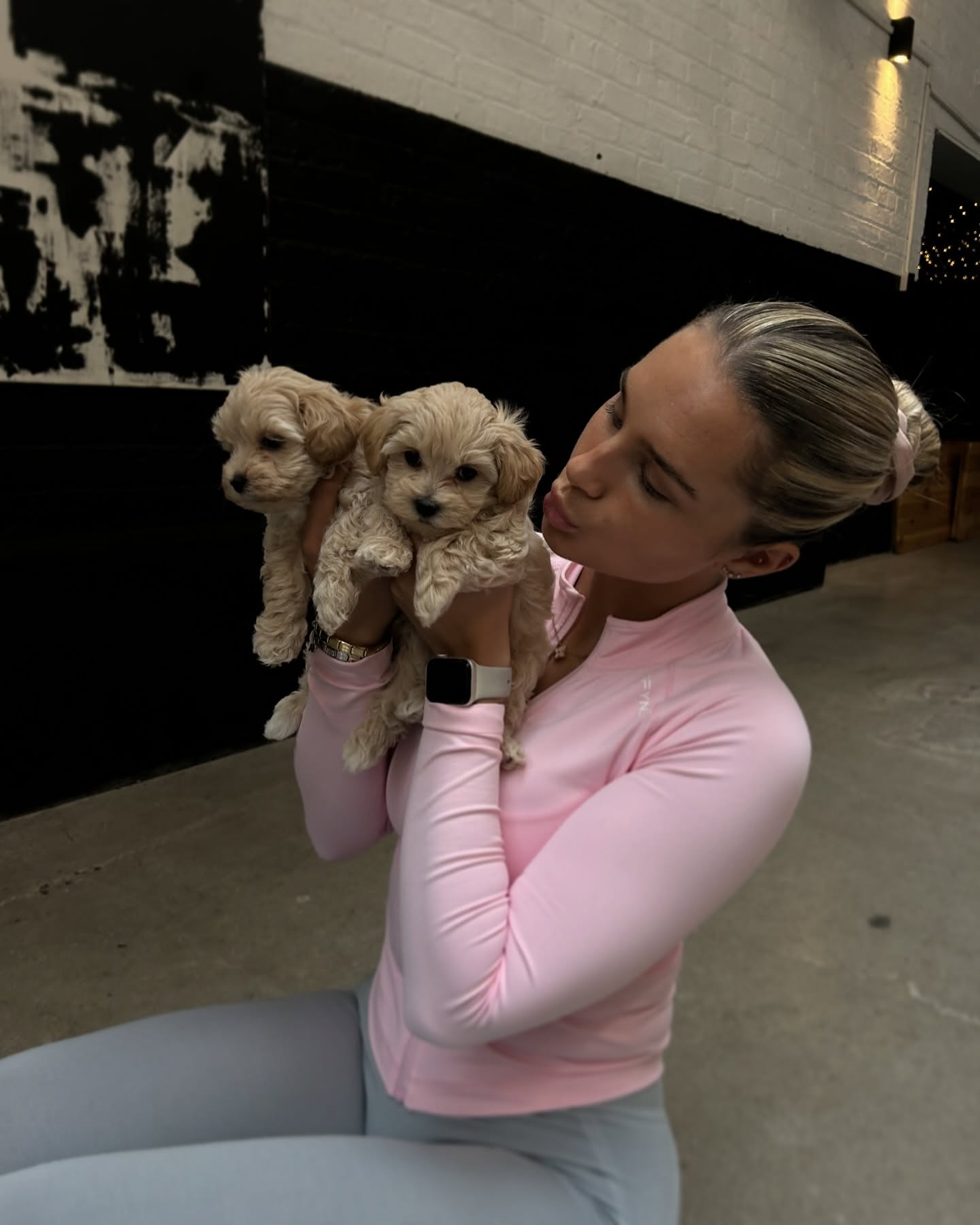 Puppy yoga event photo